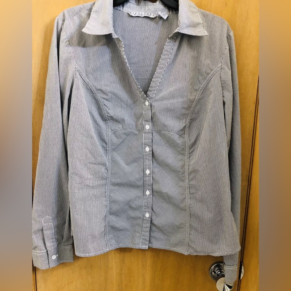 Signature By Larry Levine  Women’s Shirt XL